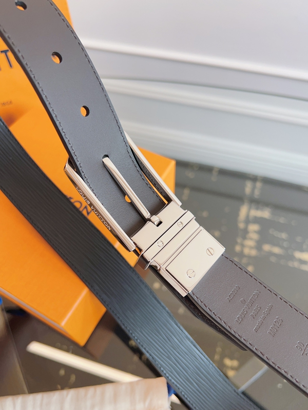 ルイヴィトンベルト側面デザイン